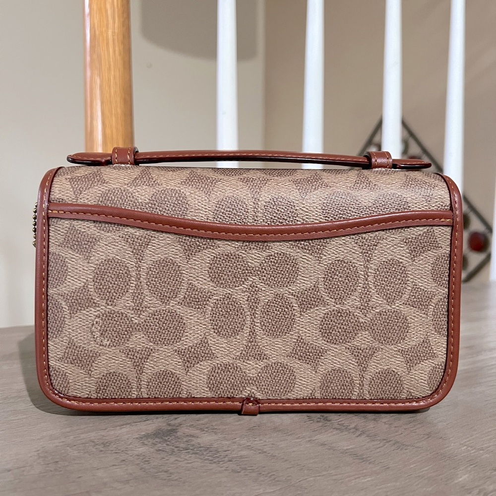 ❌SOLD❌Coach Brown Signature Canvas Bag - Picture 3 of 14